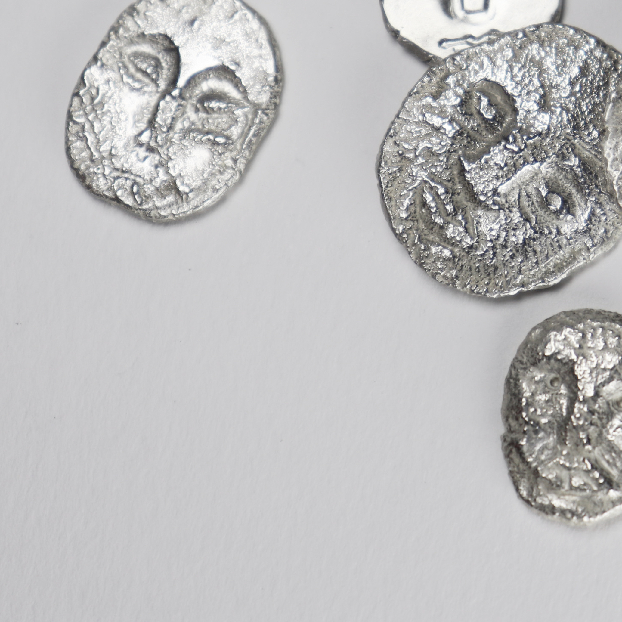 Tous les Bijoux image