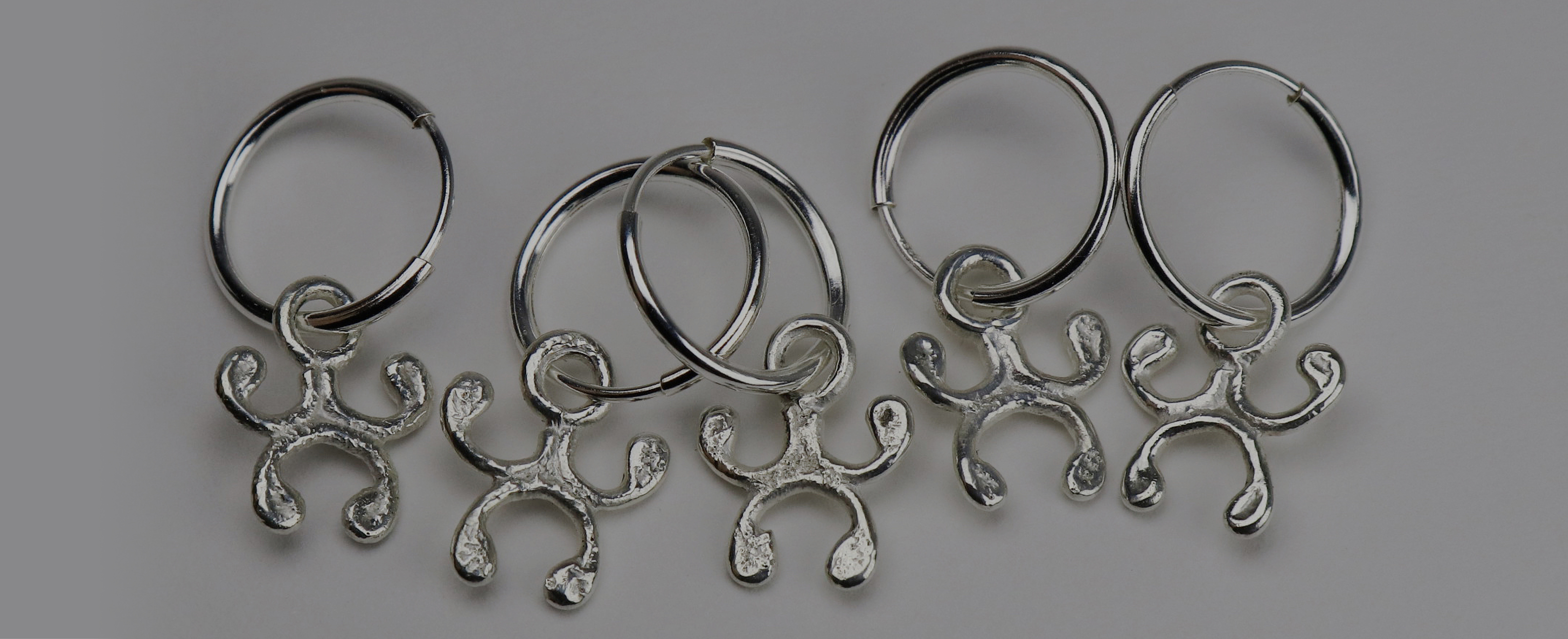 Sapiens, Boucle(s) d'Oreilles Primitives image